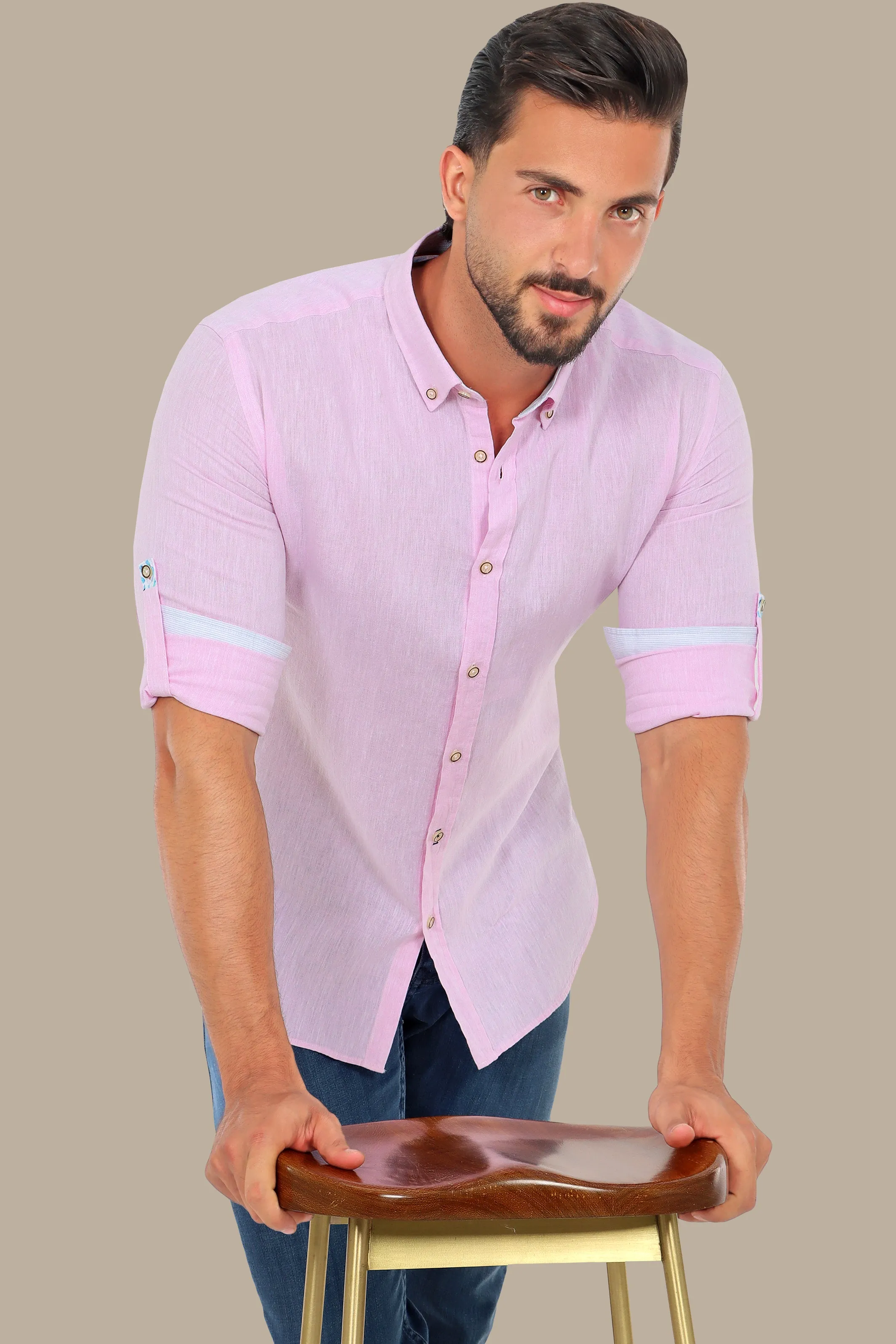 Chic Pink Linen Shirt with Printed Collar