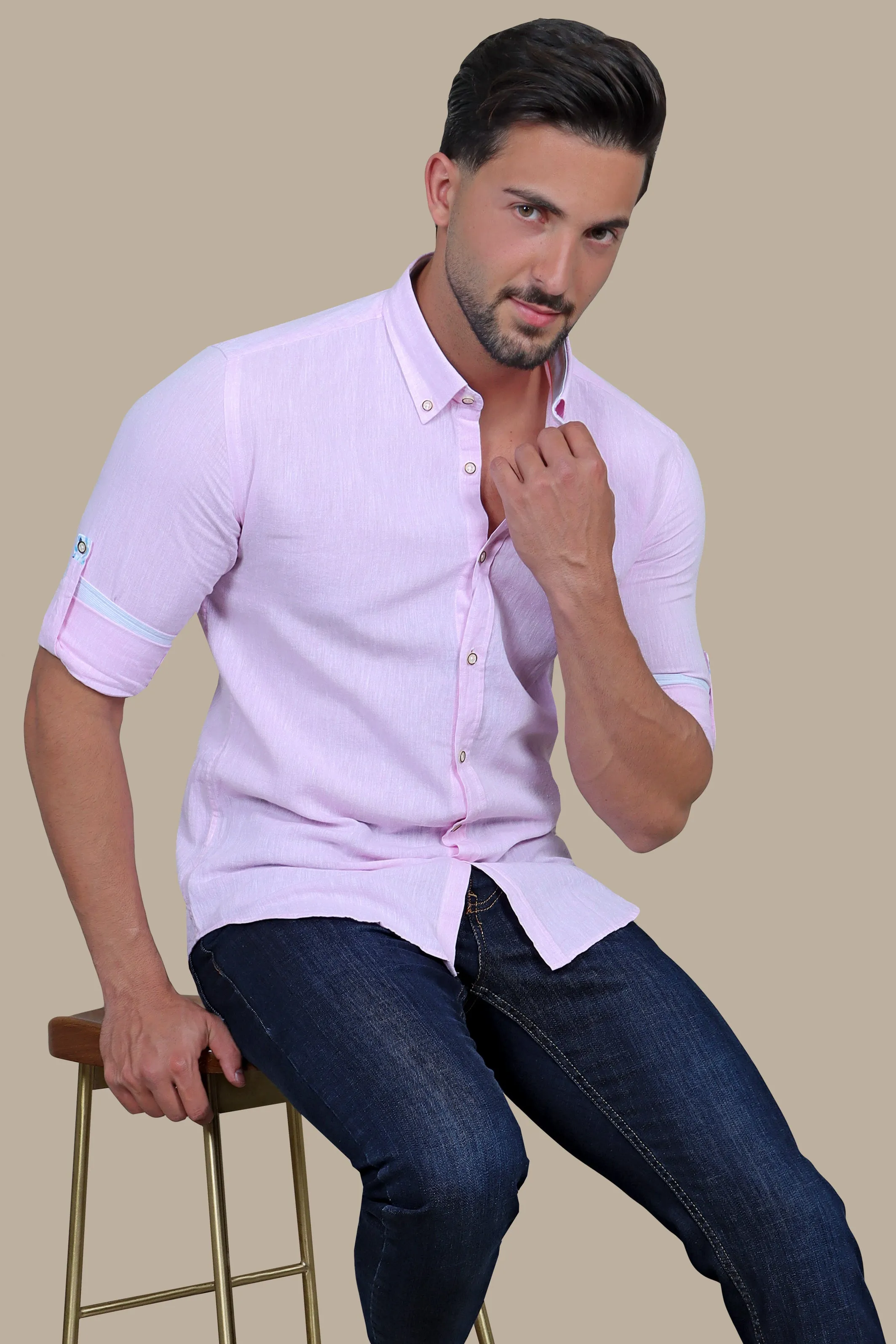 Chic Pink Linen Shirt with Printed Collar