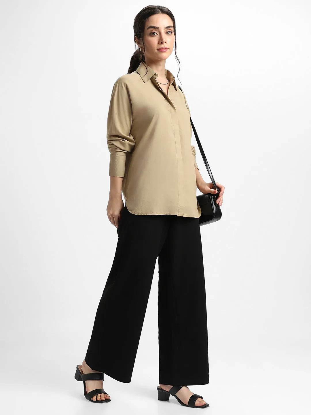 DL Woman Shirt Collar Relaxed Fit Solid Khaki Shirt