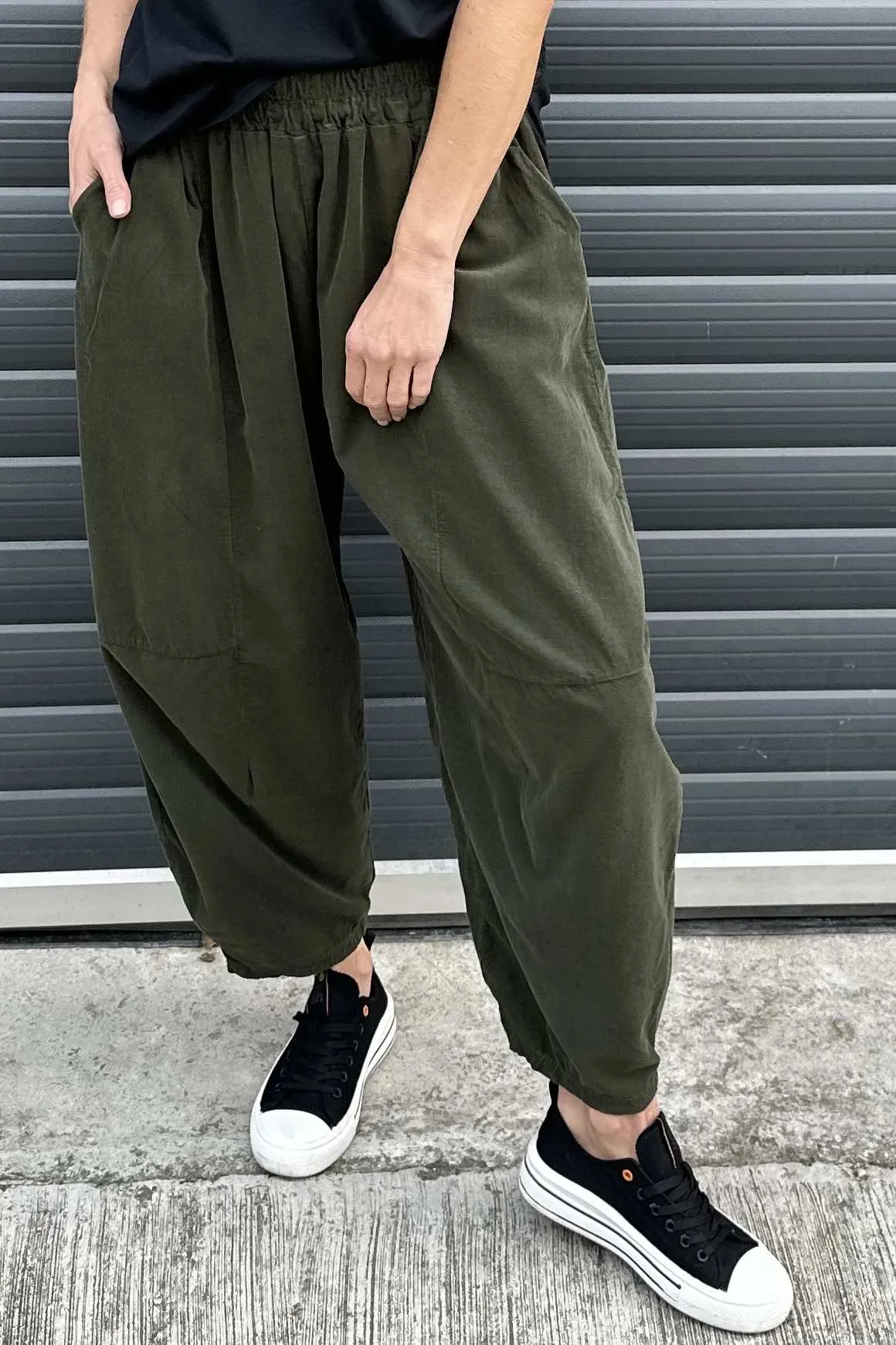 Kimberly Needlecord Trousers Khaki