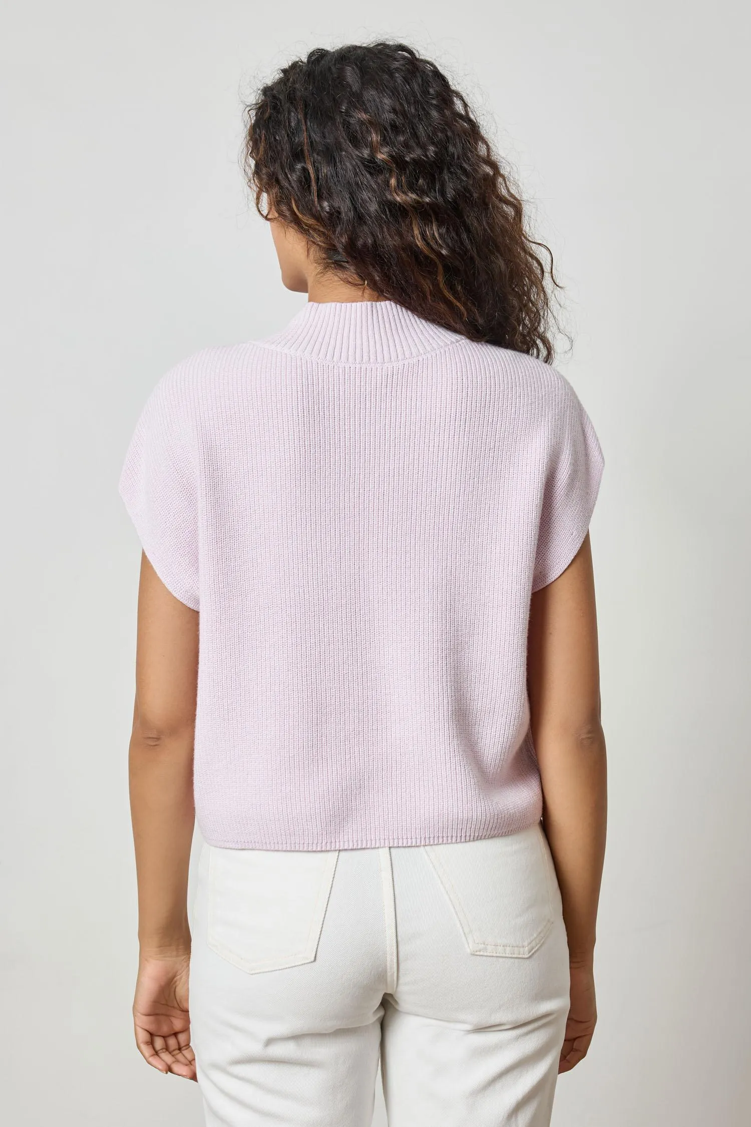 Lipa2858 Freesia Vneck Sweater