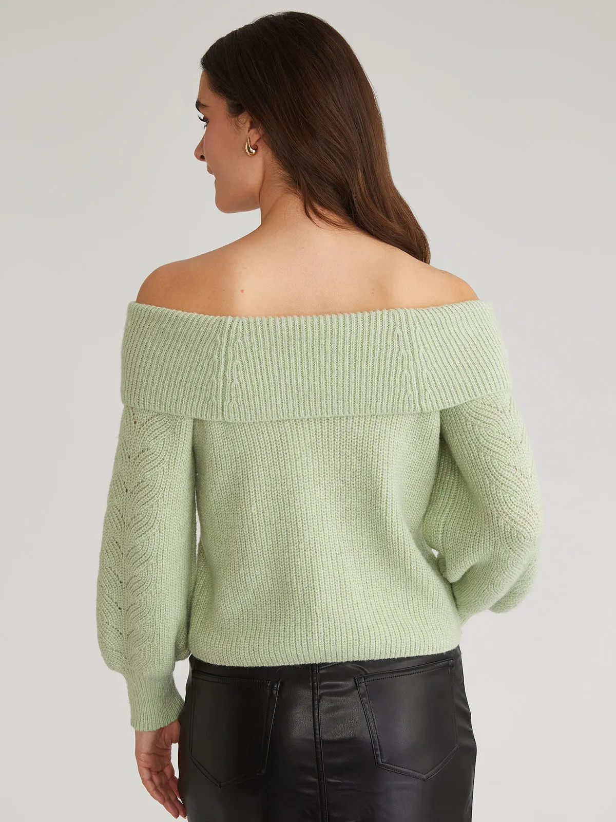 Marisa: Relaxed Off Shoulder Pullover