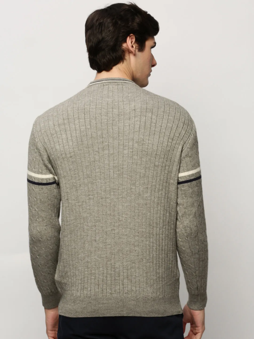 Men Grey Typographic Casual Sweaters