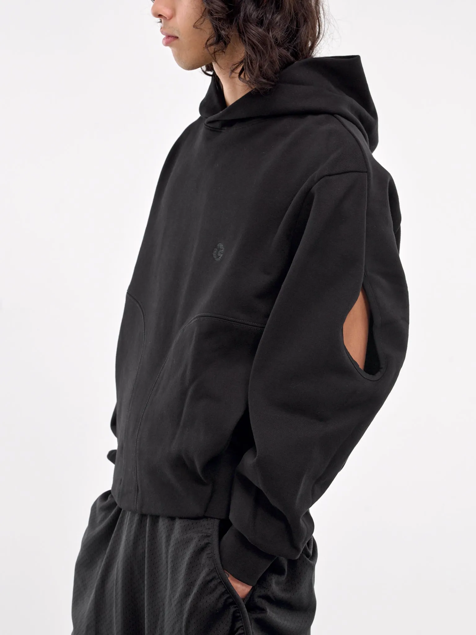 Novak Stadium Hoodie (PTKNSH01A-CARBON-BLACK)