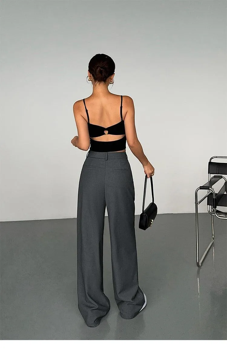 Relaxed Fit Pleated Pants