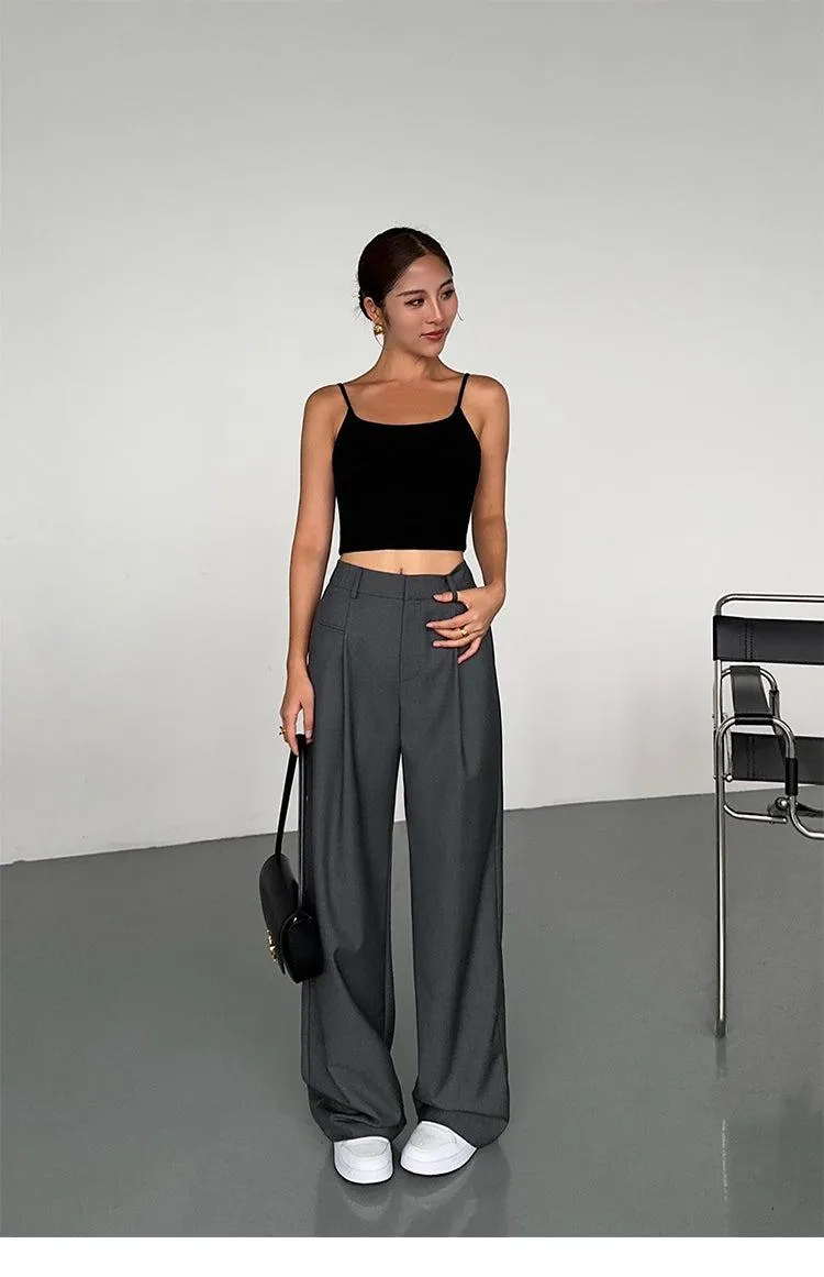 Relaxed Fit Pleated Pants