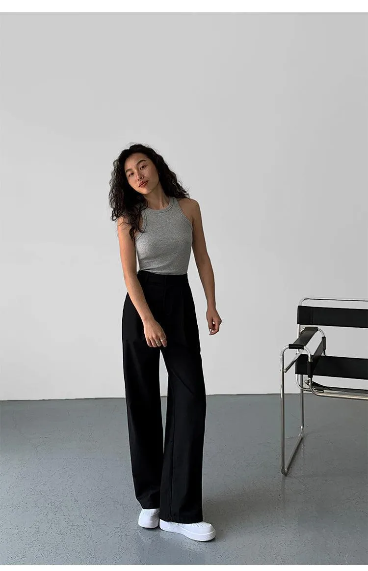 Relaxed Fit Pleated Pants