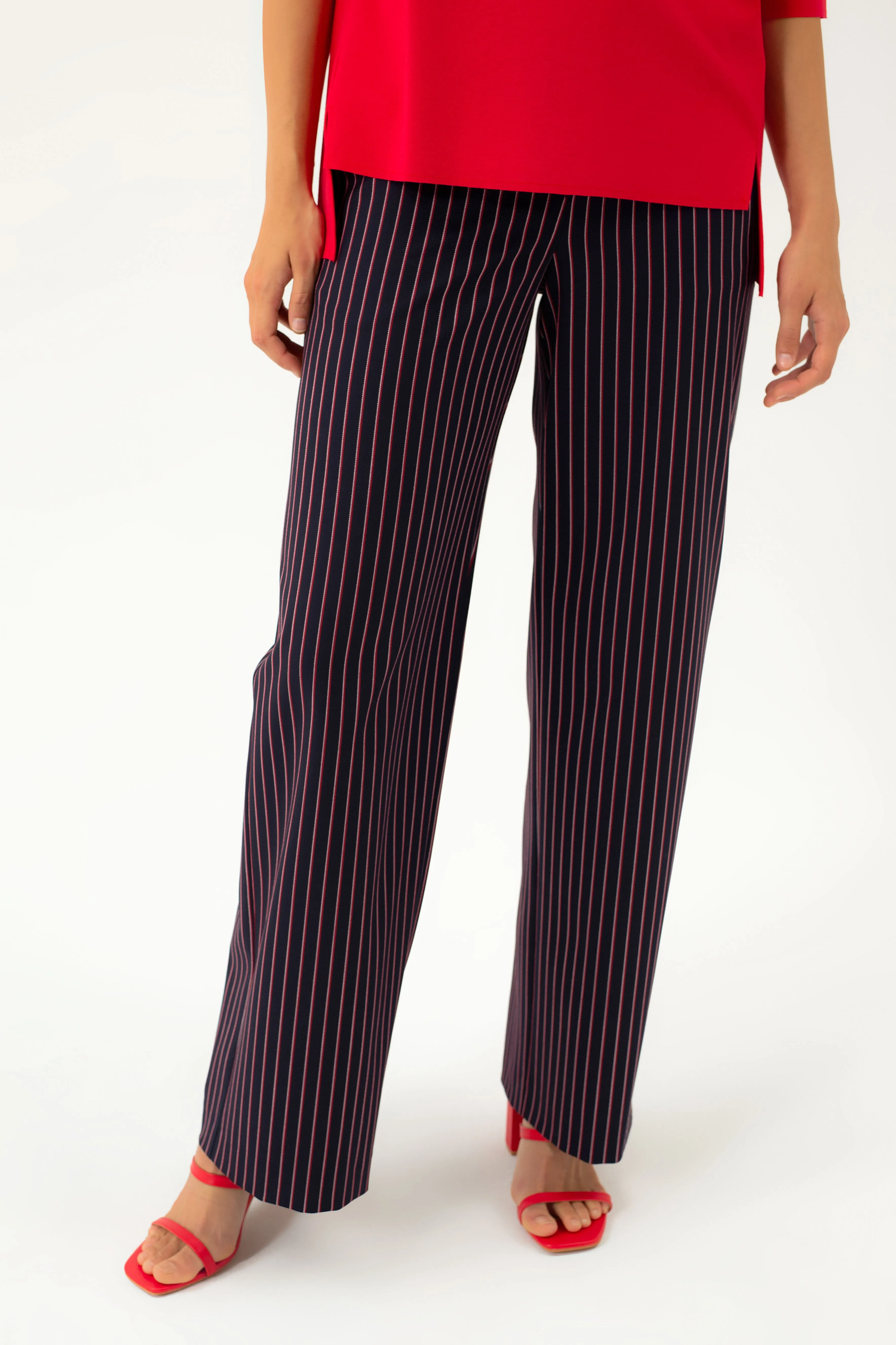 STRAIGTH NAVY TROUSERS WITH RED STRIPES