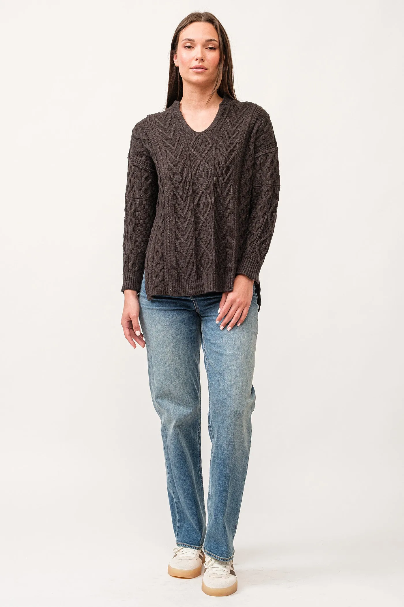 THORA V-NECK LONG SLEEVE RELAXED FIT SWEATER CHARCOAL